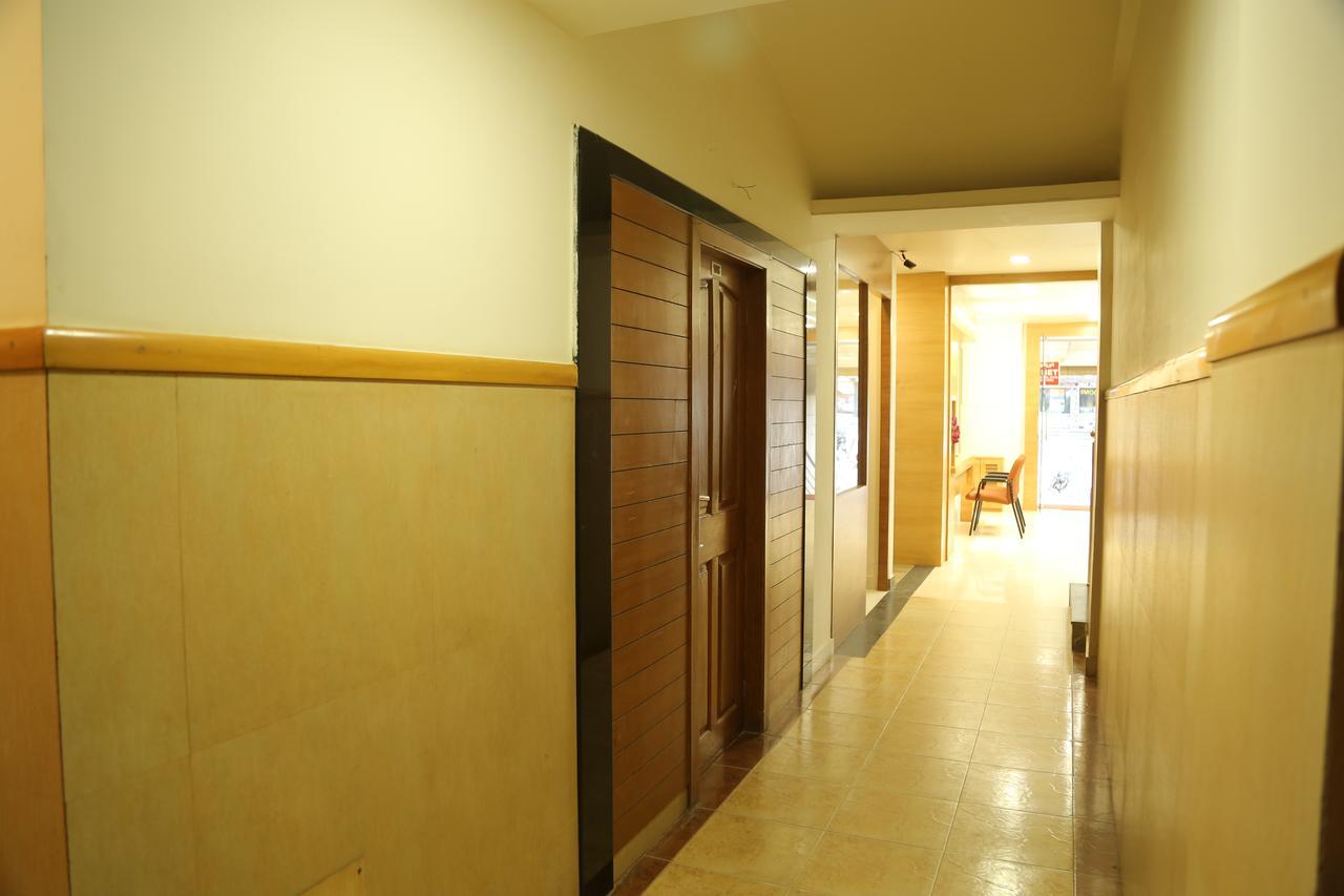 Hotel Shivananda Hospet Bagian luar foto